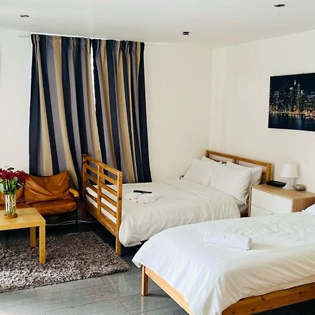 City View Sunset Luxurious Apartment In London Zone-1 Including One Family Twin Room With Its Own Stunning Private Terrace Экстерьер фото