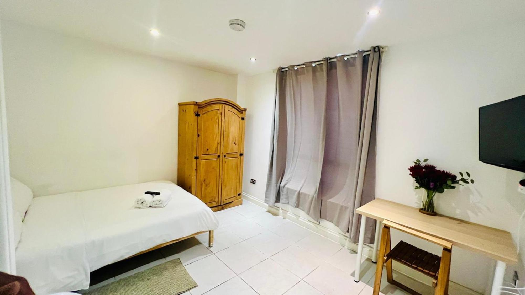 City View Sunset Luxurious Apartment In London Zone-1 Including One Family Twin Room With Its Own Stunning Private Terrace Экстерьер фото