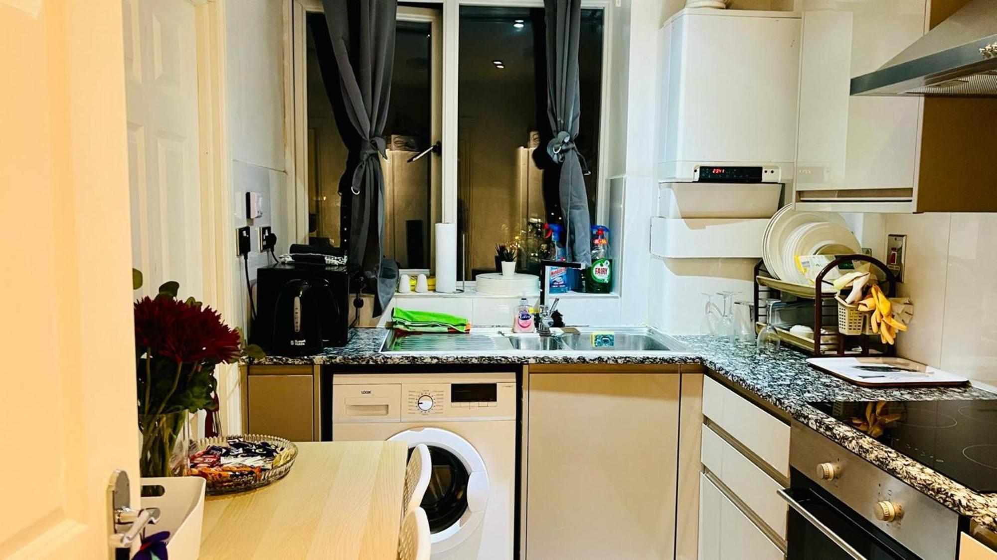 City View Sunset Luxurious Apartment In London Zone-1 Including One Family Twin Room With Its Own Stunning Private Terrace Экстерьер фото