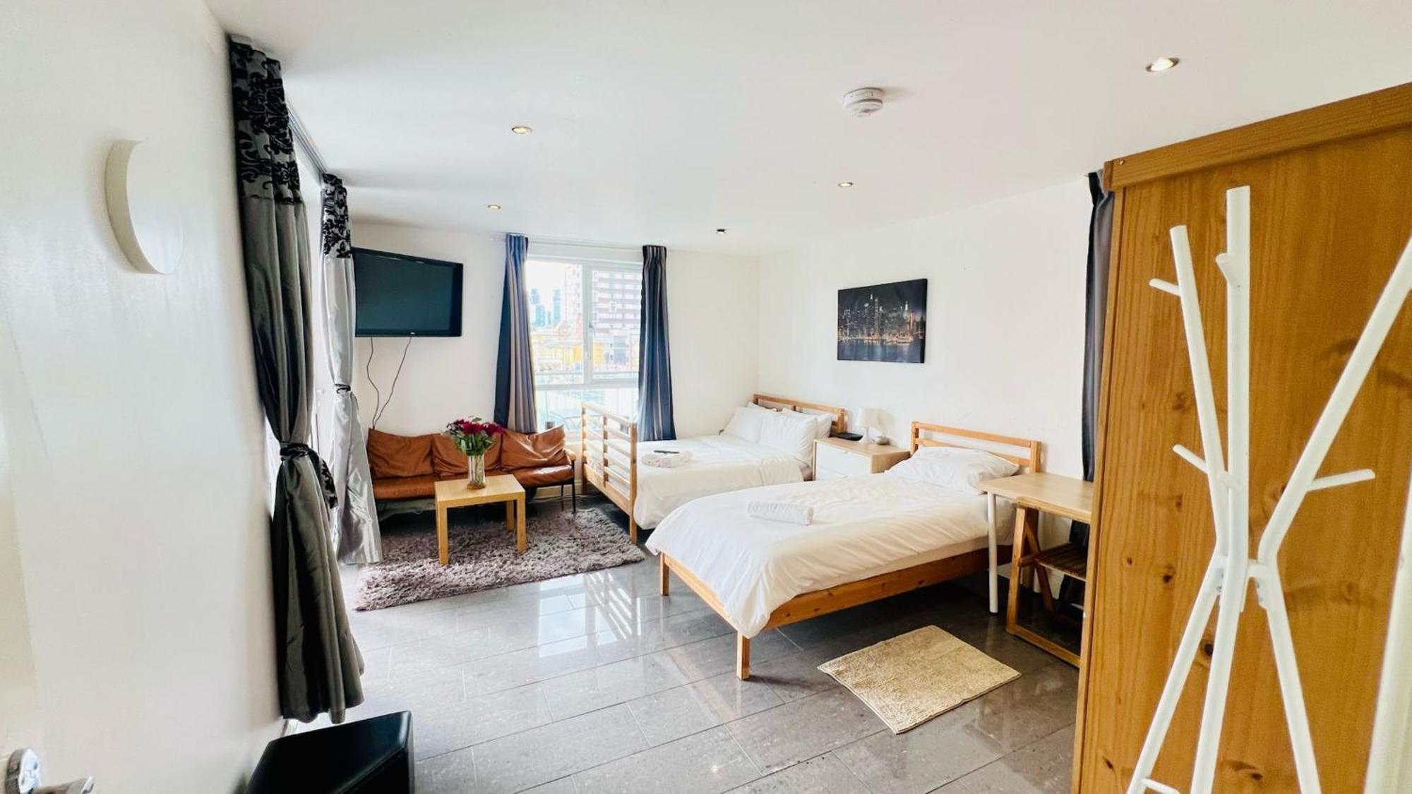 City View Sunset Luxurious Apartment In London Zone-1 Including One Family Twin Room With Its Own Stunning Private Terrace Экстерьер фото