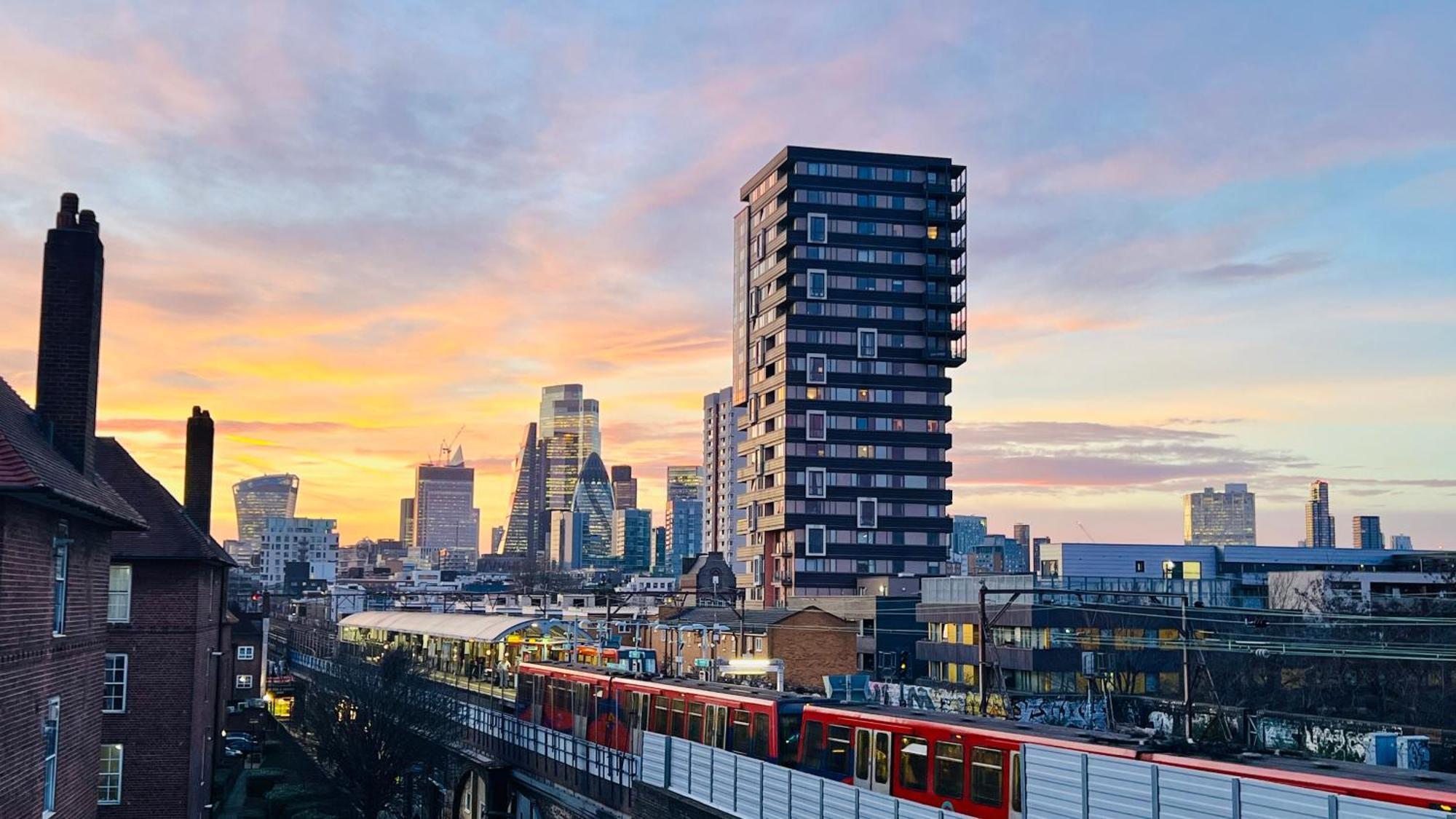 City View Sunset Luxurious Apartment In London Zone-1 Including One Family Twin Room With Its Own Stunning Private Terrace Экстерьер фото